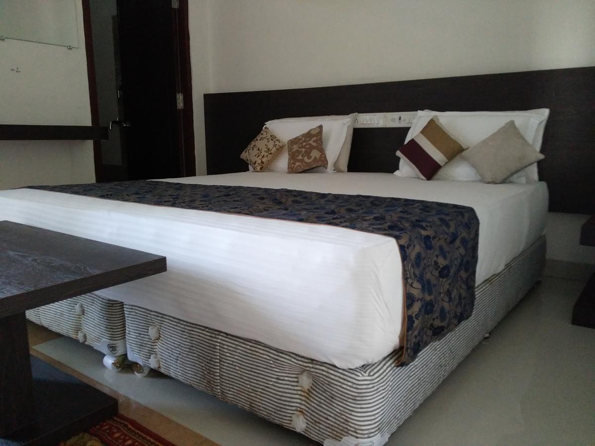 The Residency Bed & Breakfast Amarkantak ภายนอก รูปภาพ