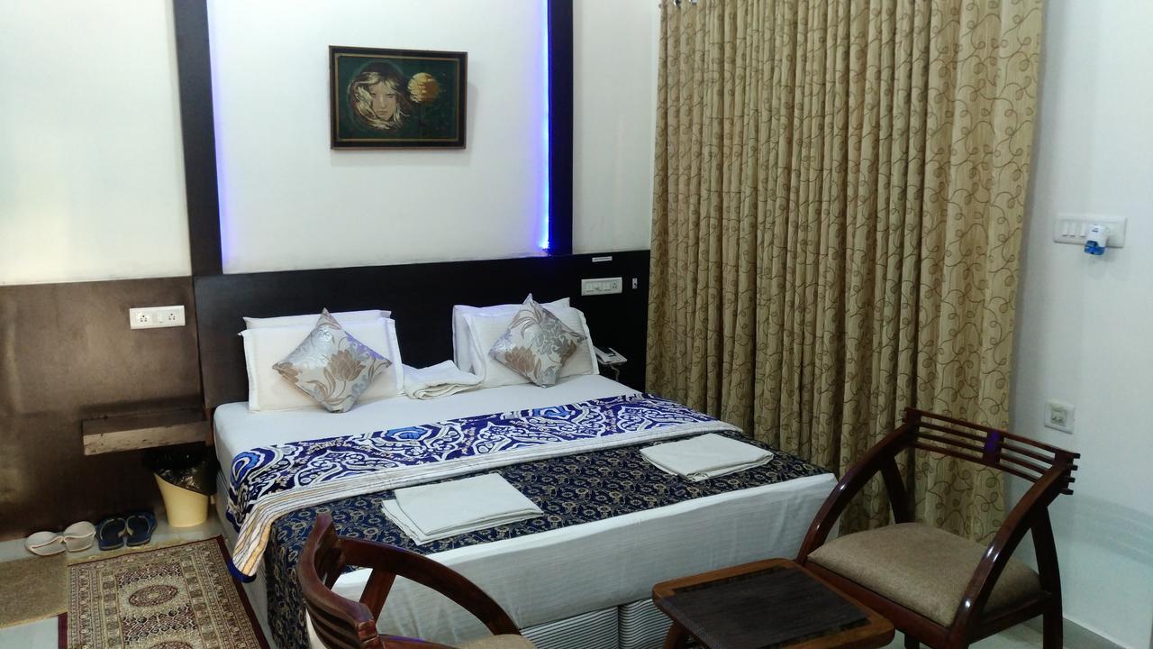 The Residency Bed & Breakfast Amarkantak ภายนอก รูปภาพ